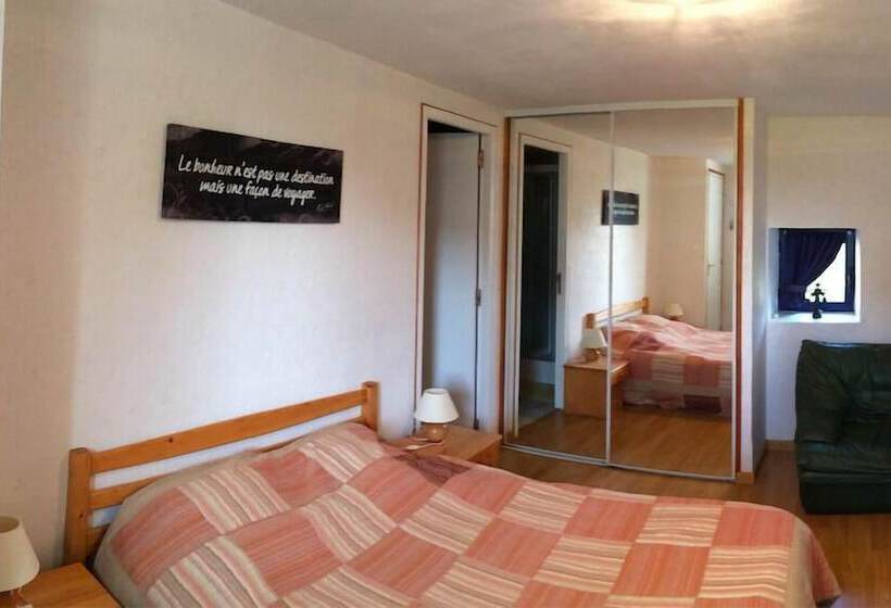 Bed and Breakfast Au Jardin De Creachavel