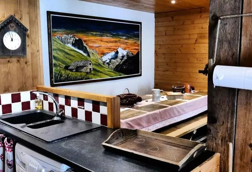 Aamiaismajoitus (B&B) Chez Mamie Anna