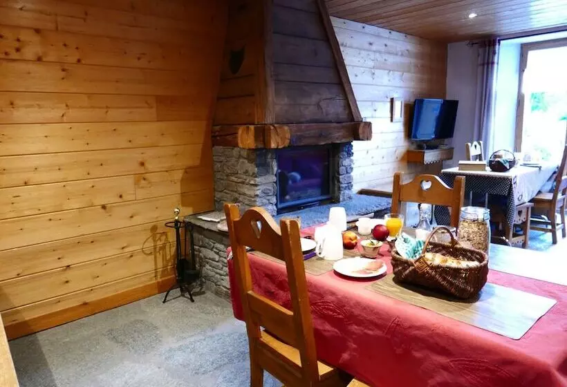 Aamiaismajoitus (B&B) Chez Mamie Anna