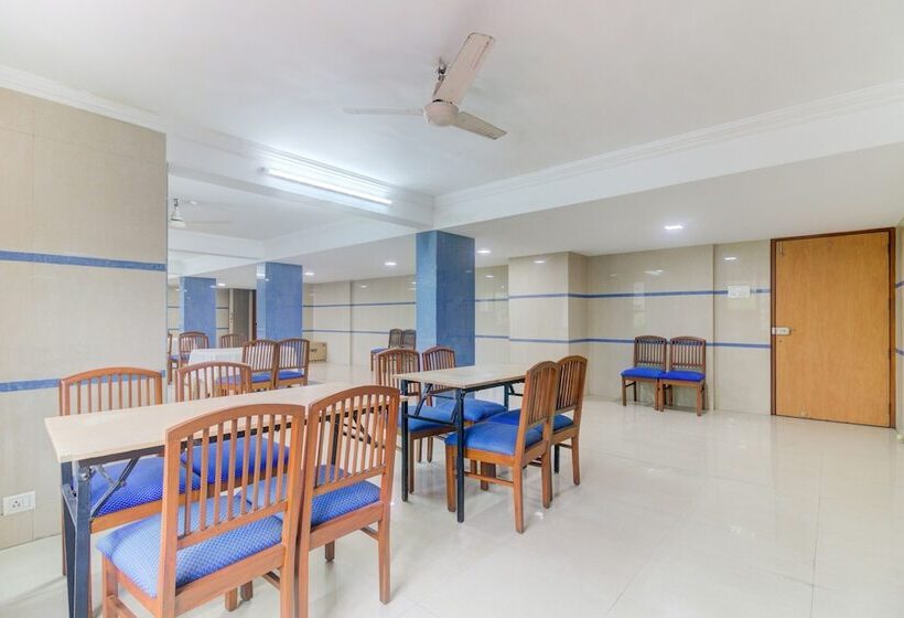 Capital O 45621 Tuliipstays Hotel Ashok Bhiwandi
