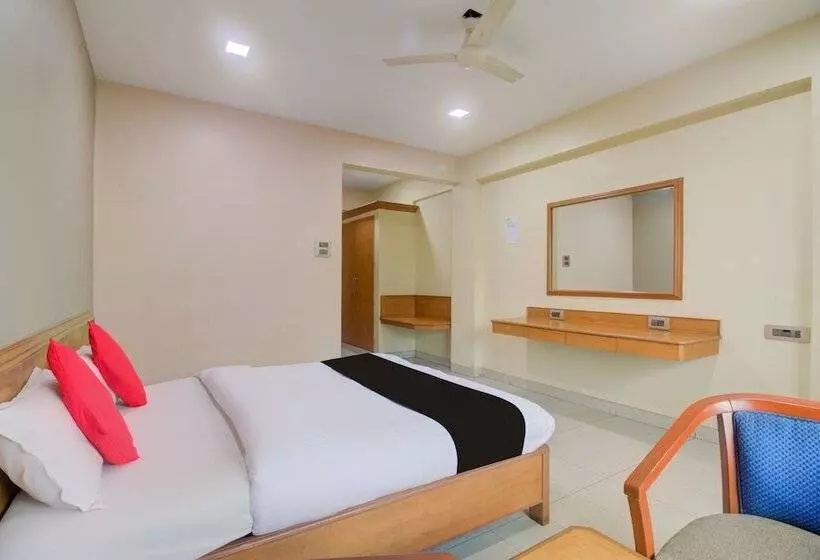 Capital O 45621 Tuliipstays Hotel Ashok Bhiwandi