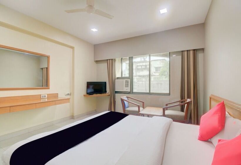 Capital O 45621 Tuliipstays Hotel Ashok Bhiwandi