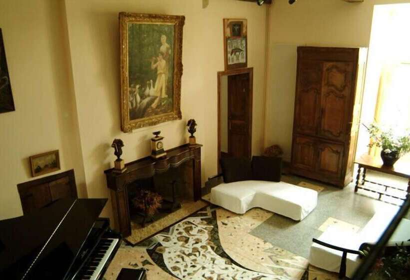 فندق Chateau De Projan