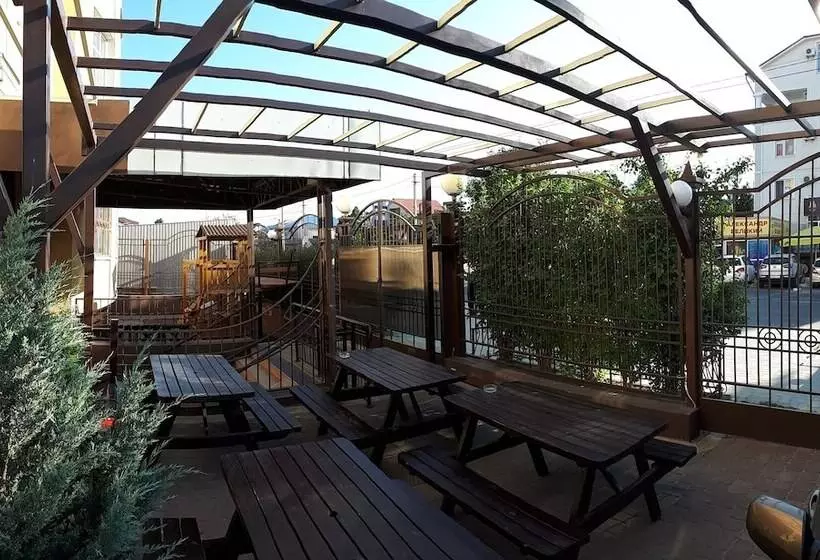 Hotelli Starinny Tallin