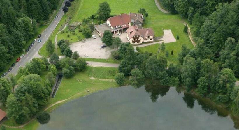 ペンション B&b La Moraine Du Lac