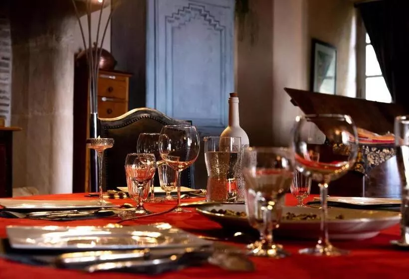 Majatalo Château De Pramenoux