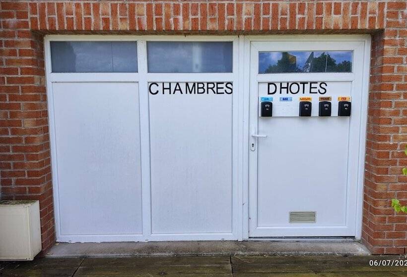 ペンション Les V Elements