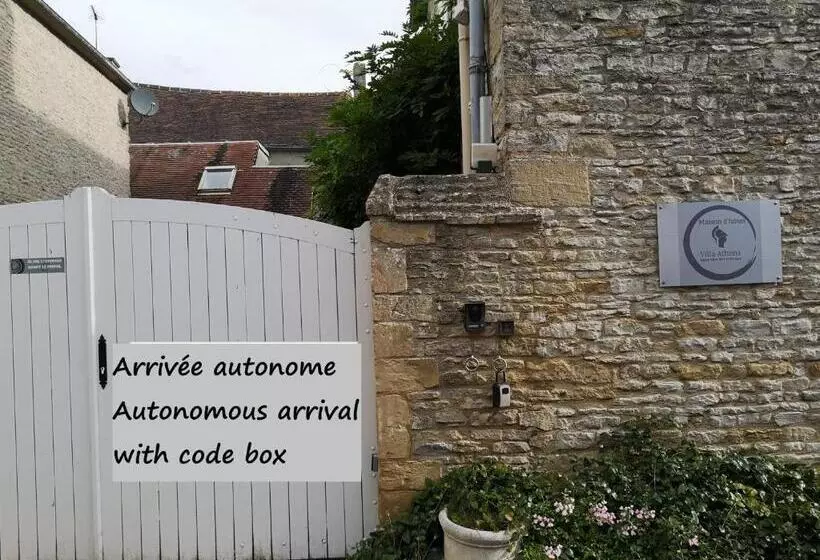 ペンション Villa Athéna,séjour Bien être Et éthique