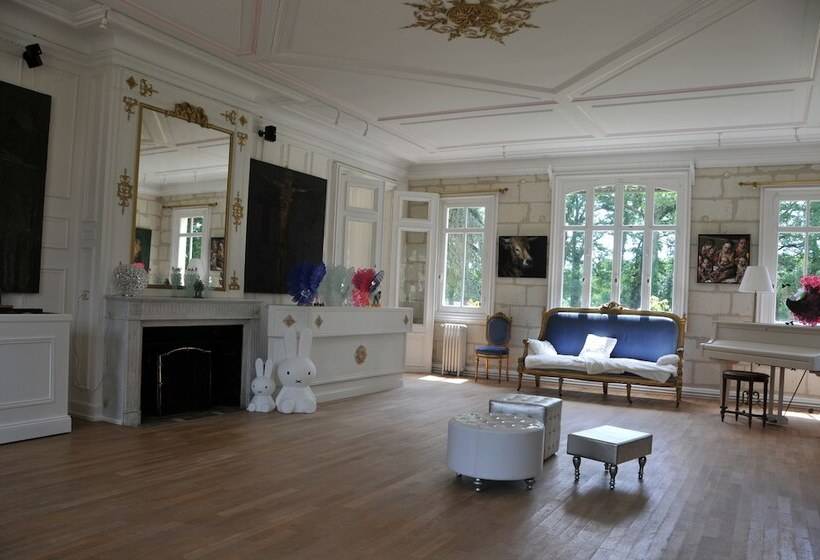 مبيت وإفطار Château De La Chaussée