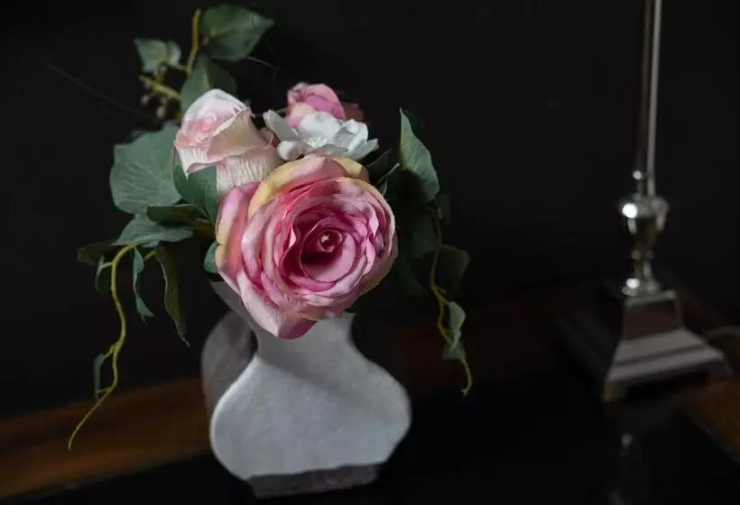 Aamiaismajoitus (B&B) Château La Gravière