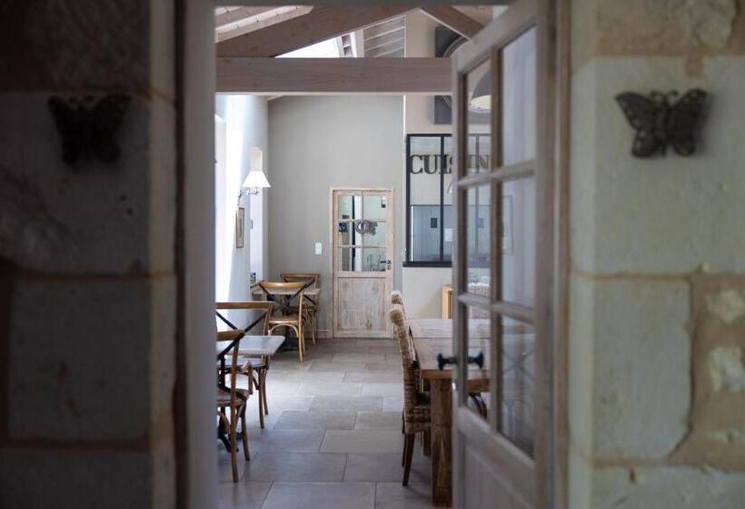 住宿加早餐  Château La Gravière