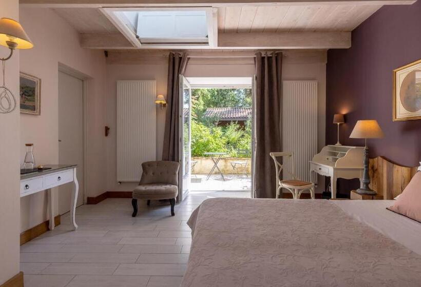 住宿加早餐  Château La Gravière