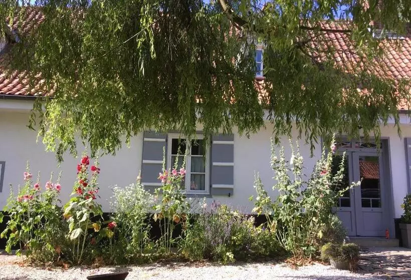 Aamiaismajoitus (B&B) Le Clos Dessyag