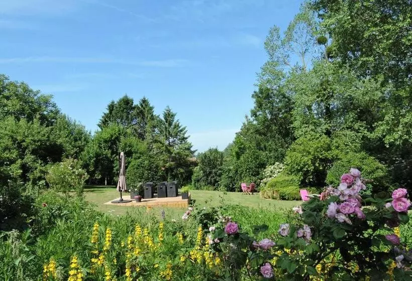 Aamiaismajoitus (B&B) Le Clos Dessyag