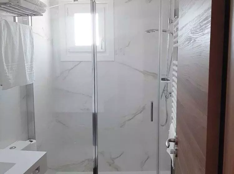 مسافرخانه La Terraza