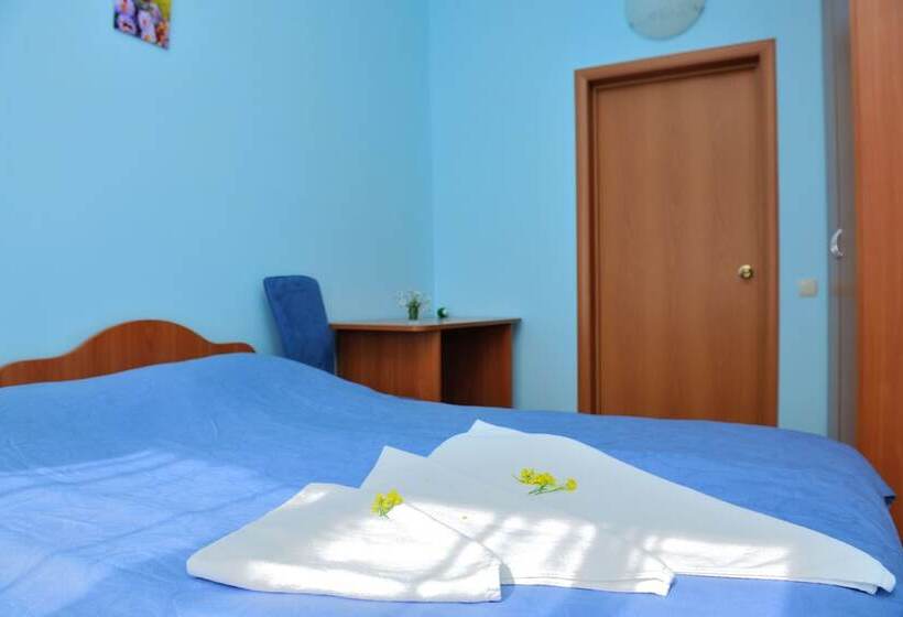 فندق فئة نجمة واحدة Na Kazanskoy