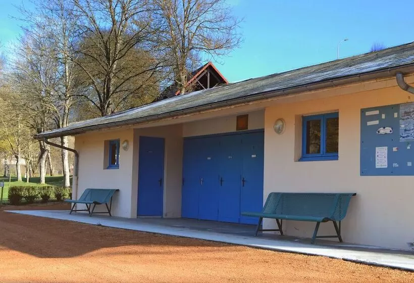 ホテル Camping Le Verdillé