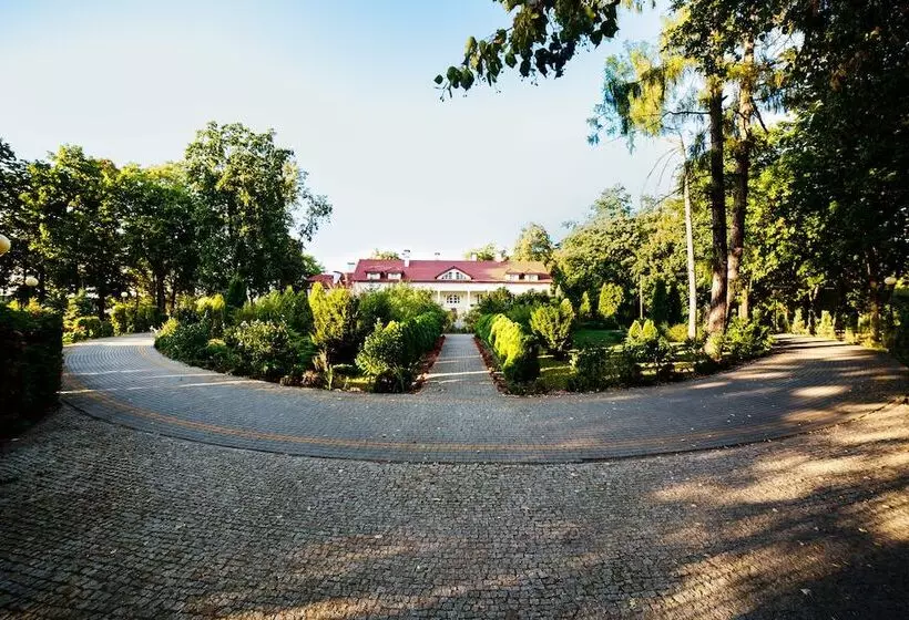 هتل Dworek Wola Ociecka