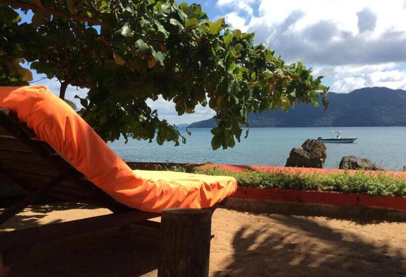 هتل Floraly Komba