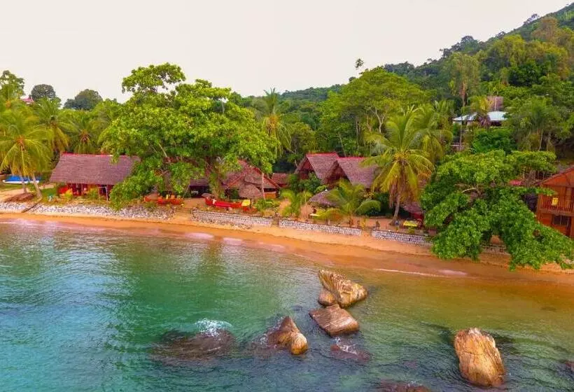 هتل Floraly Komba