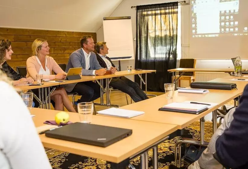 Hotelli Färna Herrgård & Spa