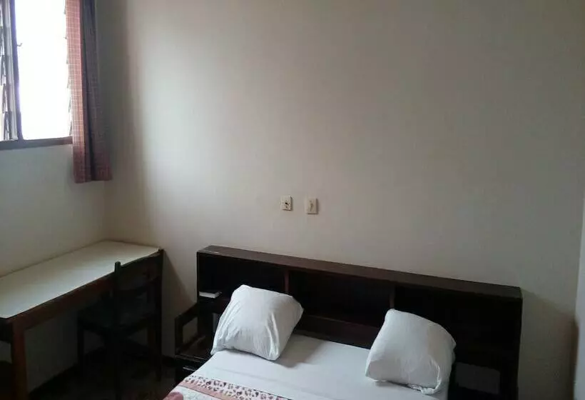 ホテル Hôtel Le Paradis   Adults Only