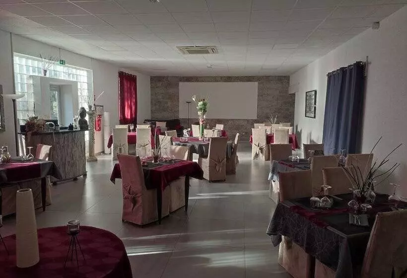 ホテル L Hôtel Du Bastier