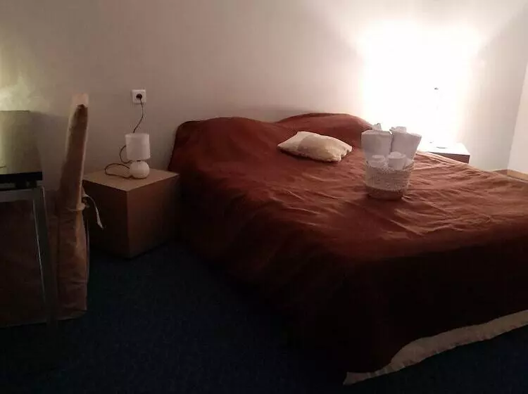 ホテル L Hôtel Du Bastier