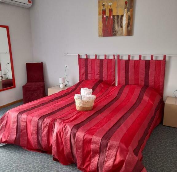 فندق L Hôtel Du Bastier