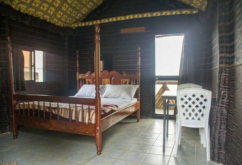 בית מלון כפרי Satellite Holiday Resort