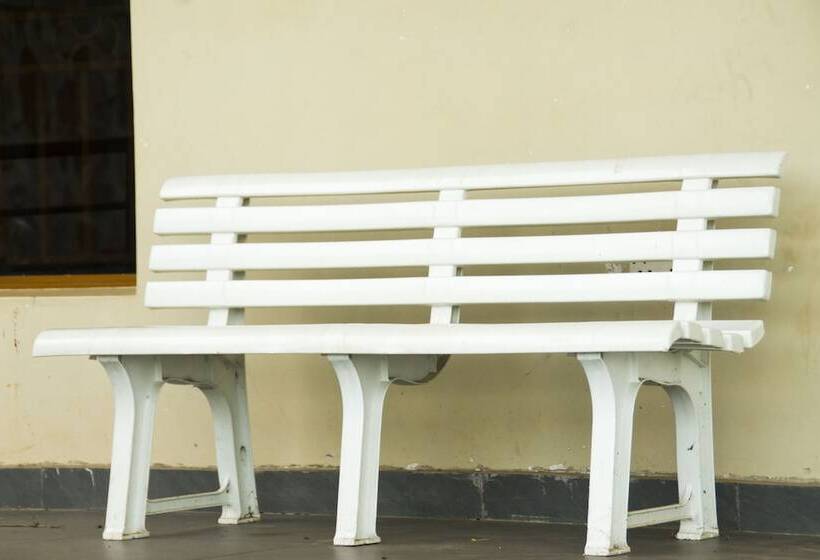 בית מלון כפרי Satellite Holiday Resort