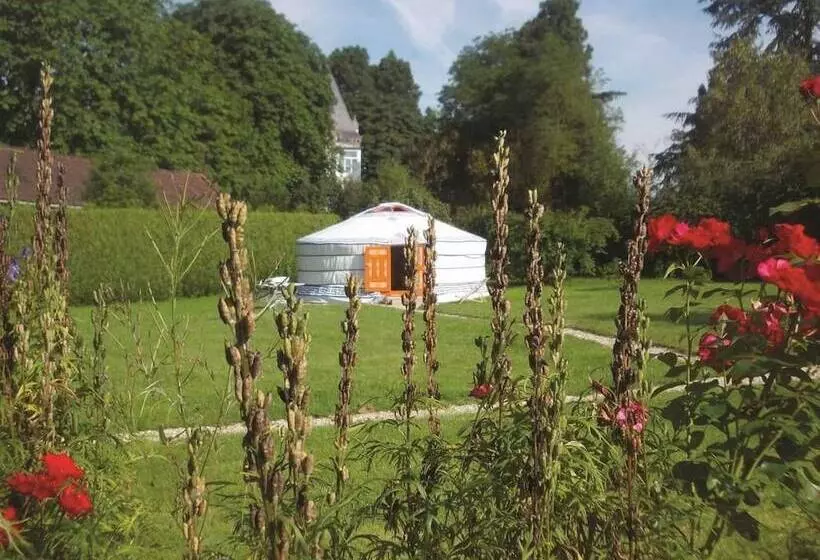 ホテル Le Village Des Templiers