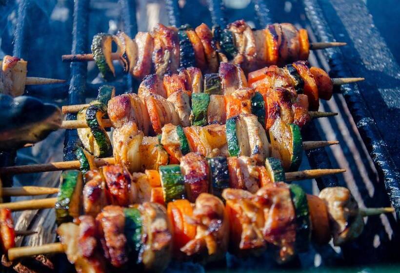 Montclair Hotel & Casino