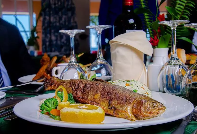 Montclair Hotel & Casino