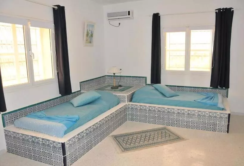 پانسیون Dar El Ferdaous