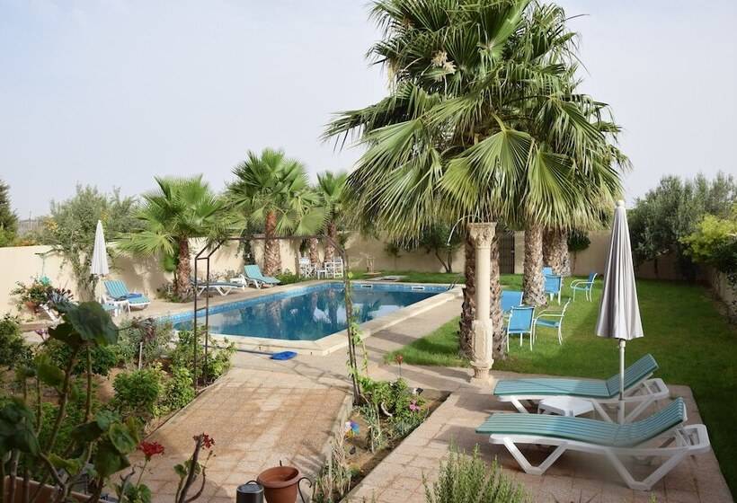 پانسیون Dar El Ferdaous