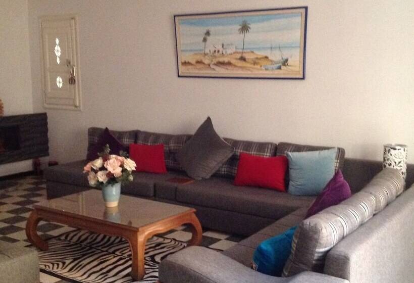 پانسیون Dar El Ferdaous