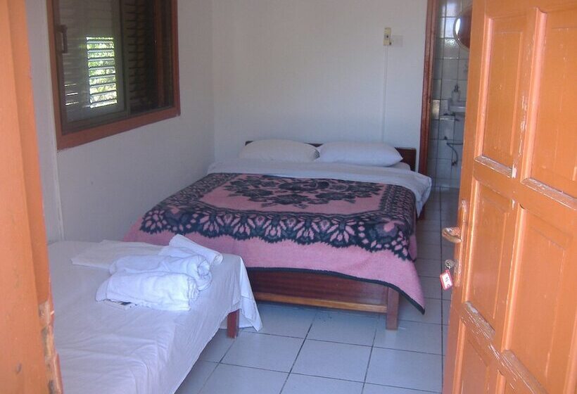 펜션 Theresa Hotel At Karpaz Peninsula