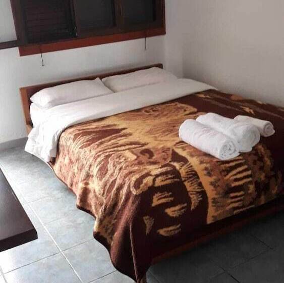 펜션 Theresa Hotel At Karpaz Peninsula