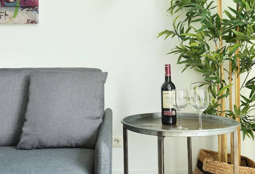 Short Stay Group Residence Les Lilas Serviced Apartments