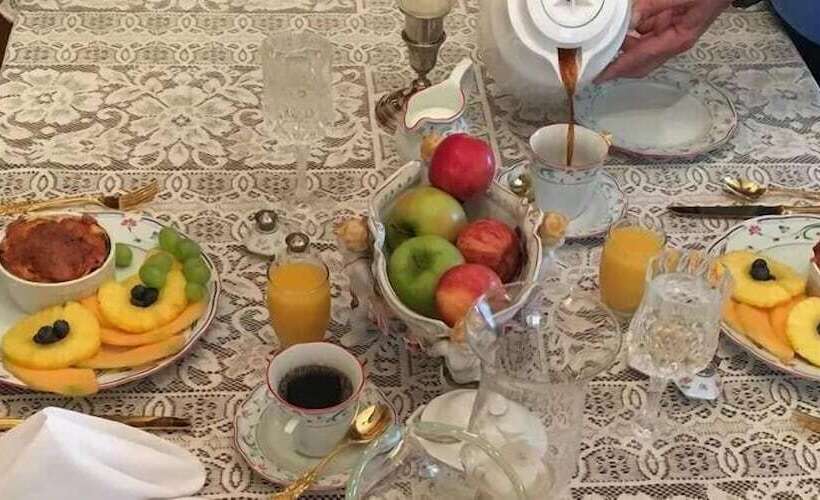 The Conner House B&b