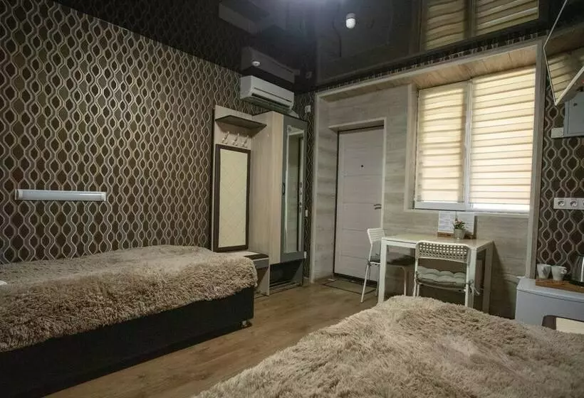 Auberge Guest House Piter