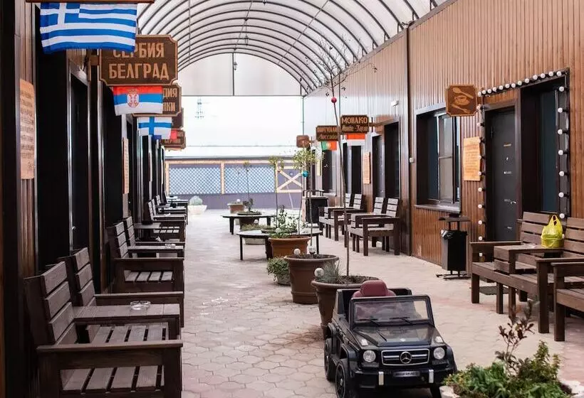 Auberge Guest House Piter