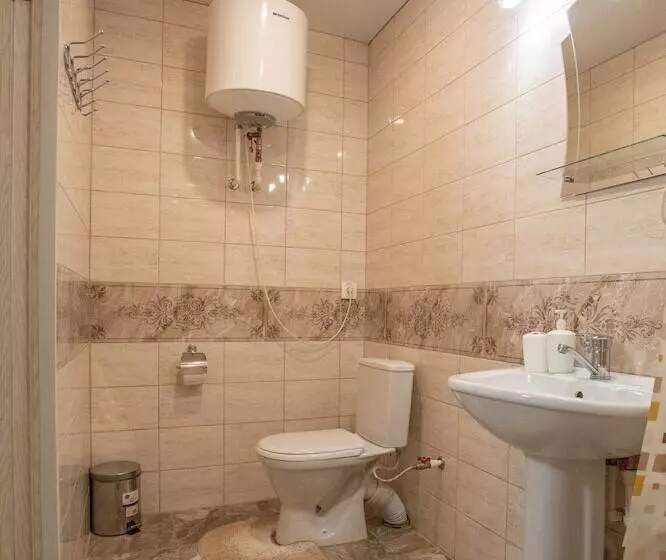 Auberge Guest House Piter