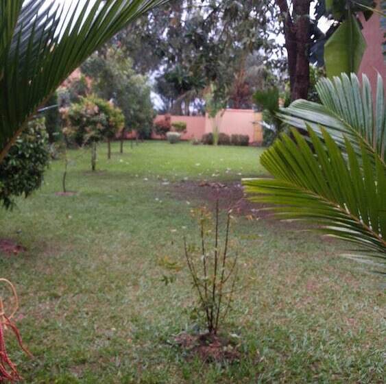 هتل Makan Hill Resort