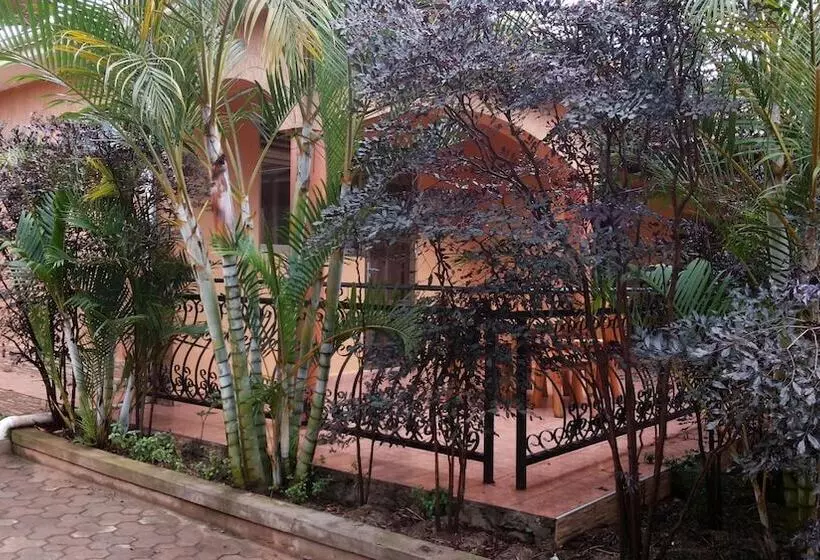 هتل Makan Hill Resort