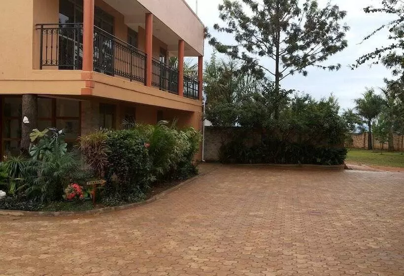 هتل Makan Hill Resort