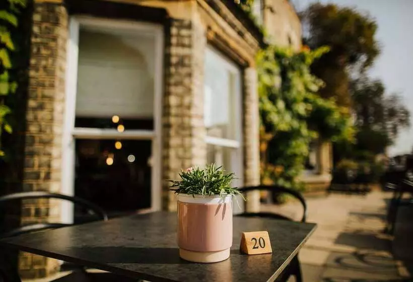 Hotelli The Stratton House