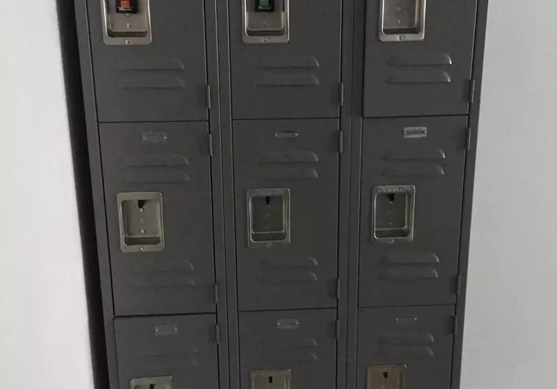 Kamway Lodge & Travel   Hostel