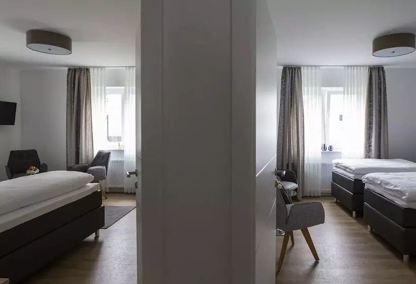 ペンション Gästehaus Winkler